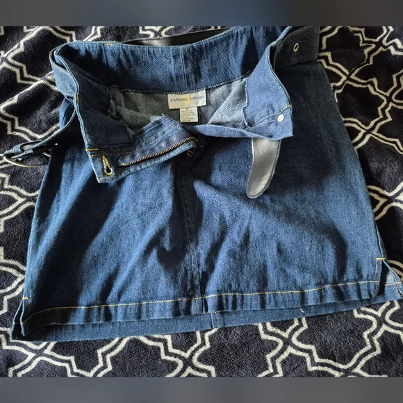 Vintage Y2K Jean Skirt And Belt - Picture 2 of 4